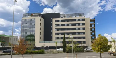 residencia de ancianos en el ensanche de vallecas